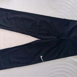 2 Nike pro work out leggings